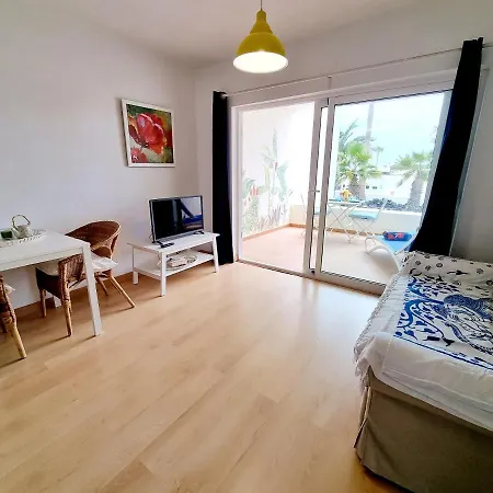 Apartamento Eduardo A Primera Linea Del Mar