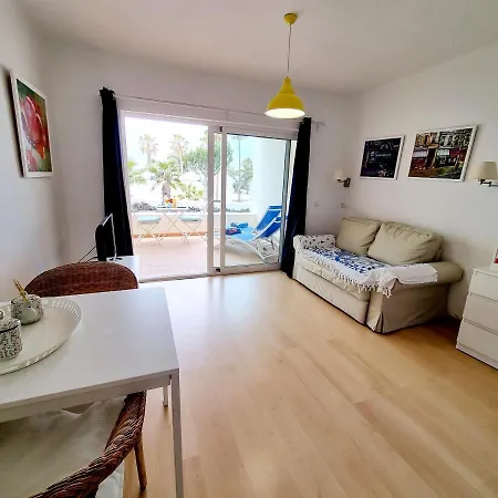 Eduardo A Primera Linea Del Mar Apartamento Costa Teguise