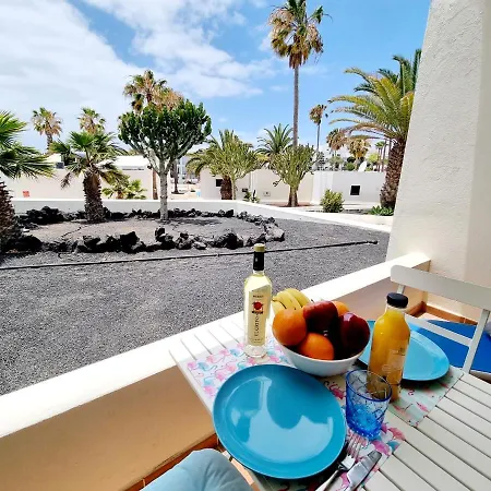 Eduardo A Primera Linea Del Mar Appartement Costa Teguise